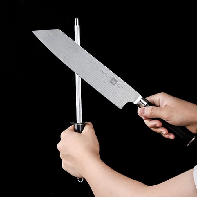 Gidli 8-Inch Chef Knife with Diamond Sharpener ??Sharp Kitchen Knife Made of German Carbon Stainless Steel with Ergonomic Wooden Handle for Slicing, Chopping&Dicing of Meat, Seafood -Gift Box Included