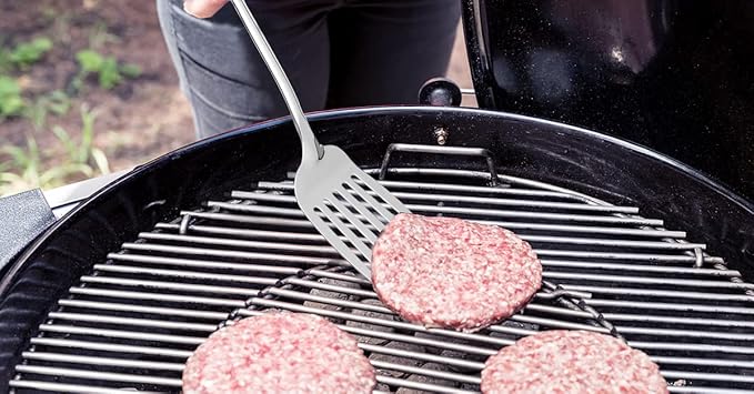 Zulay Kitchen Stainless Steel Slotted Turner - 14.8??Heat-Resistant Metal Spatula for Cooking, Frying & Grilling - Durable, Rust-Proof & Dishwasher Safe Kitchen Utensil for Everyday Use