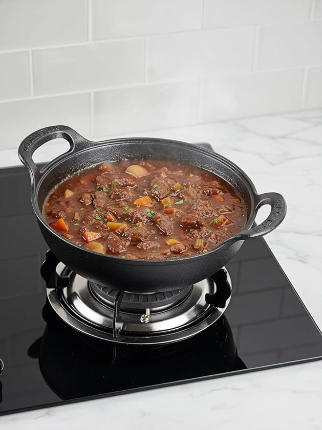 cast iron Dutch oven large-capacity pot with lid is used for baking bread and stewing meat-heavy-duty casting cooker iron pot is used for stewing, baking and bread baking. (Glass cover, 7.9in*3in)