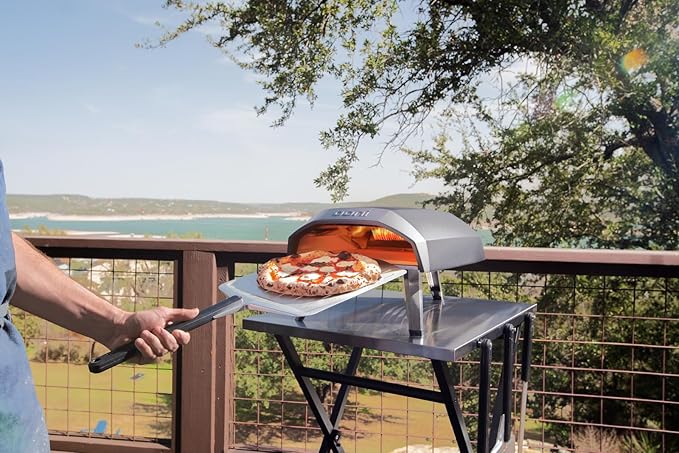 Ooni Koda 12 Gas Pizza Oven ??12" Outdoor Pizza Oven Cooks Pizza in 60 Seconds, Includes 28 mBar Regulator and Gas Hose, Propane Grill Reaches 950째F