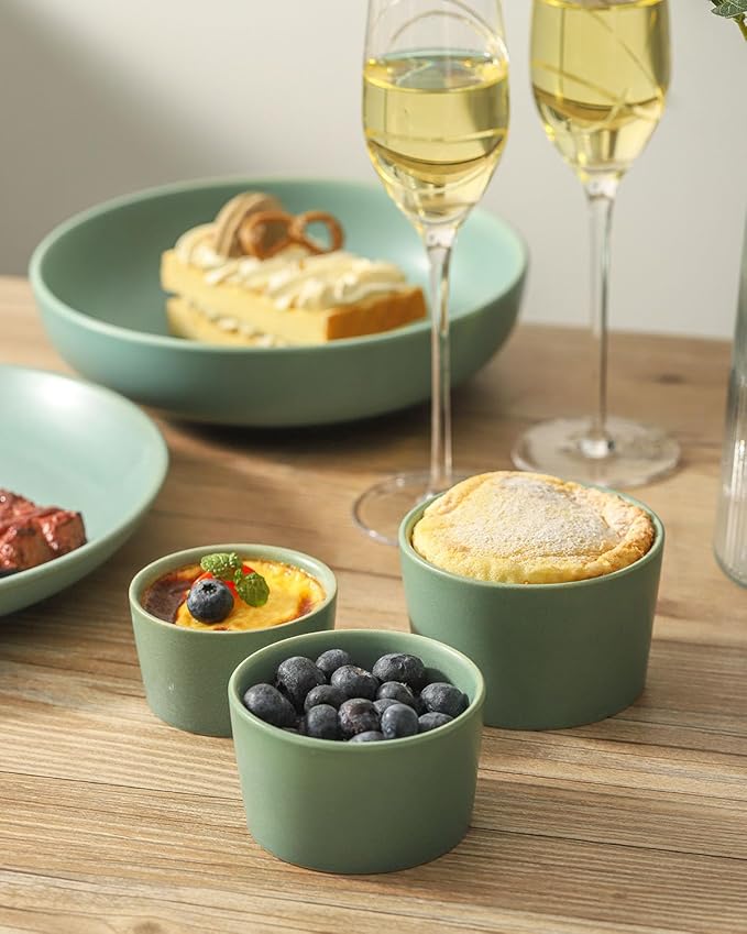 Tikooere Ramekins 6 oz, Oven Safe Souffl챕 Dishes for Creme Brulee, Souffle, Pot Pie, Stoneware Baking Dishes for Kitchen, Farmhouse Ceramic Ramikens Set of 6, Cute Christmas Gift, Matte Turquoise