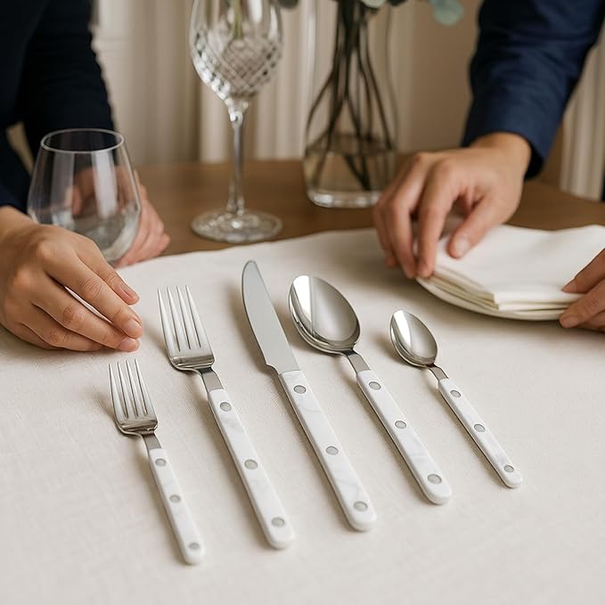Khen 20-Piece Cutlery Set ??Includes Dinner Knives, Forks, Spoons, Salad Forks & Teaspoons ??Dishwasher Safe Cutlery Set for Home, Kitchen, Parties & Special Occasions ??Carrera Pattern Handles