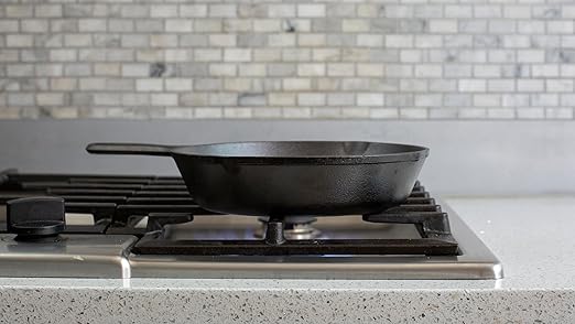 Lodge 9 Inch Cast Iron Pre-Seasoned Skillet ??Signature Teardrop Handle - Use in the Oven, on the Stove, on the Grill, or Over a Campfire, Black