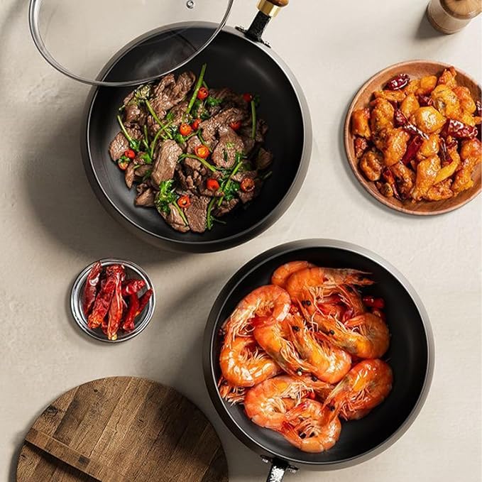 Japanese Frying Pan, Woks & Stir-Fry Pans with Stainless Steel Pot Support, Nonstick Wok, No Chemical Coated Flat Bottom Hand Hammered Chinese Wok For Gas (Wooden lid, 24)
