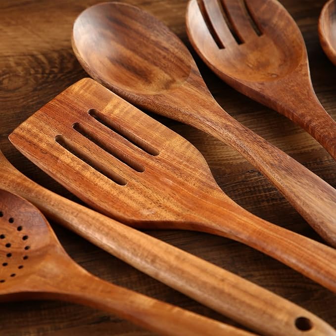 Wooden Kitchen Cooking Utensils, NAYAHOSE 8 Pcs Natural Teak Wooden Spoons Spatulas and Wooden Storage Barrel for Non-stick Pan