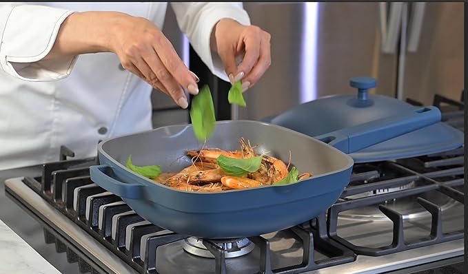 Servappetit Cast Aluminum 3.1 qt Sautepan Navy w/Lid