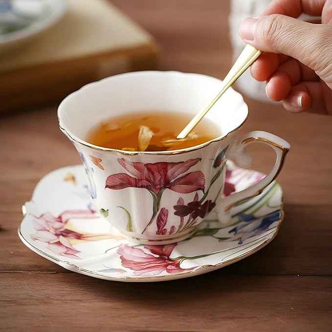 Floral Ceramic Cup Bone China Tea Cup and Saucer Set 6.8 Oz Gold Trim Vintage Style Porcelain Coffee Cup for Home Kitchen Office, Style 5