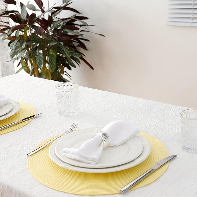 HODJOY Round Placemats Set of 6, Table mats for Indoor and Outdoor Dining Tables, Washable Woven Non-Slip Placemats 15inch (Straw Yellow)