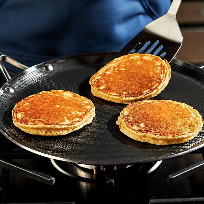 HexClad Hybrid Nonstick 12-Inch Griddle Pan, Stay-Cool Handle, Dishwasher-Friendly, Oven-Safe Up to 900째F, Induction Ready, Compatible with All Cooktops