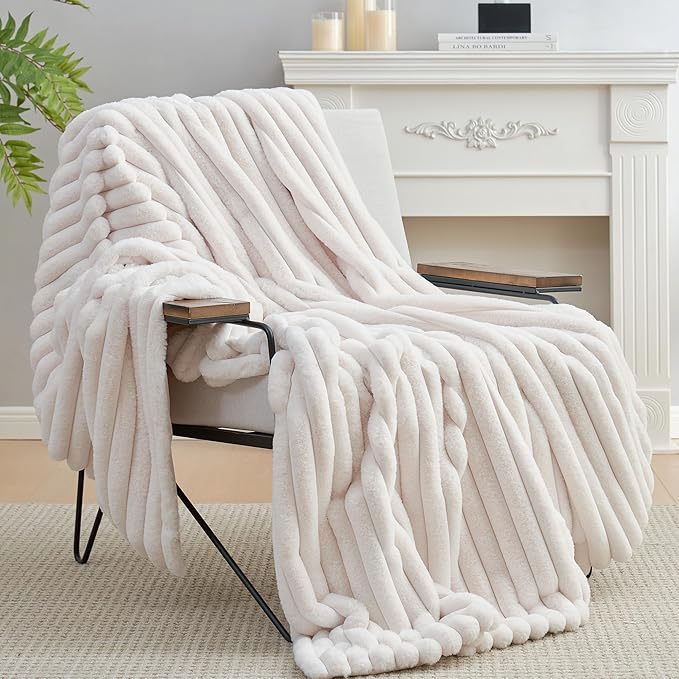 Am챕lie Home Faux Fur Throw Blanket for Couch, Cozy Fuzzy Fluffy Fur Luxurious Soft Striped Plush Gift Blankets for Family Sofa Chair Bedroom, 55"x70", Ivory