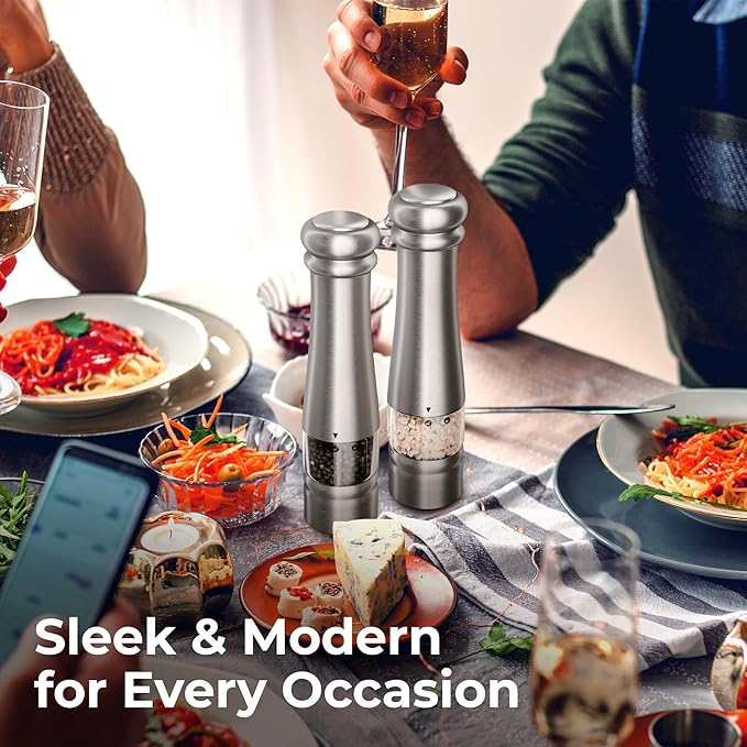 Electric Salt and Pepper Grinder Set, Automatic Battery Operated Salt and Pepper Shakers set with LED Light, Adjustable Coarseness, One Hand Operation, Refillable Grinder Set