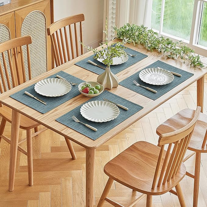 Softalker Faux Linen Placemats Set of 4-12 x 18 Inch, Heat Resistant Double Layered Durable Burlap Farmhouse Place Mats, Non-Slip Washable Rustic Table Mats for Dining, Kitchen, Party竊뉽ight Blue