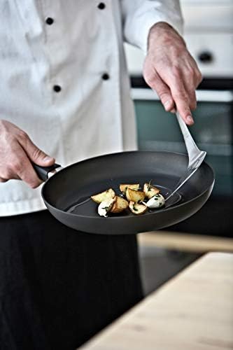 Scanpan Classic 8 inch Nonstick Fry Pan ??Compatible with Gas and Electric Stovetops, Metal Utensil Safe, Oven Safe to 500째F, Dishwasher Safe, (20001200)