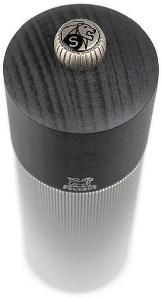 PEUGEOT - Line Salt Mill - Classic Adjustment - Aluminum and PEFC Certified Wood - Made in France - 18cm/ 7",Graphite Color.
