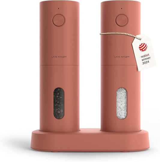 LARS NYS횠M Electric Salt and Pepper Grinder Set, USB Rechargeable, Automatic Salt and Pepper Mills, Spice Shakers Refillable with LED Light, Adjustable Coarseness, Ceramic Grinder (Brick Red)