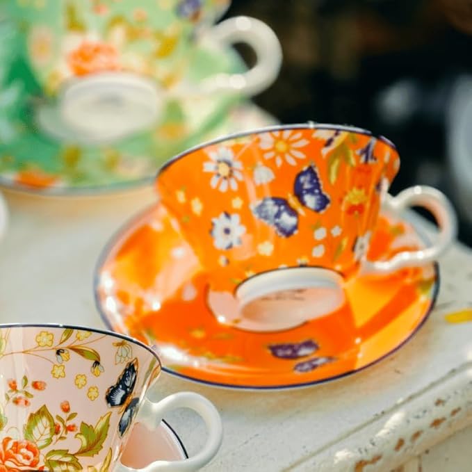 Aynsley Cottage Garden Windsor Fine Bone China Teacup & Saucer - 7.5oz (220ml), Elegant Windsor Shape, Christmas Gift for Tea Lovers, British Craftsmanship-Orange