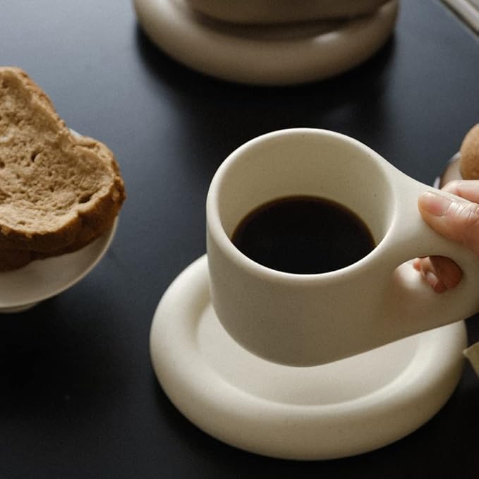 WENSHUO Chubby Funny Coffee Mug, Novelty Cute Cup and Saucer, Matte Cr챔me, 9 oz (Matte Cr챔me)