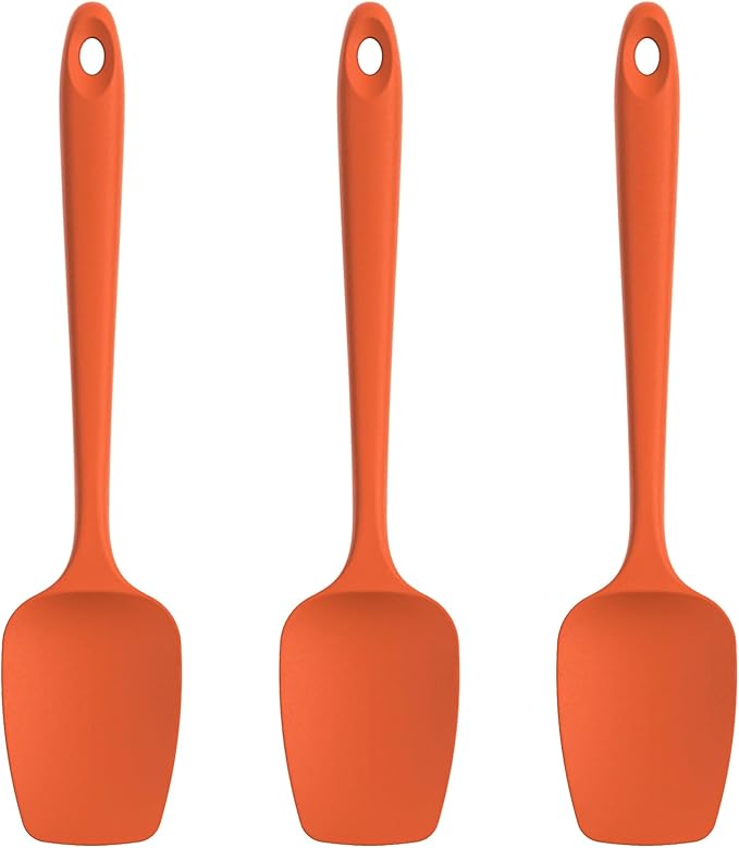 U-Taste Silicone Spoon Spatula Set, 600쨘F High Heat Resistant Food Grade Flexible Rubber Scraper, Integrated Cooking Mixing Baking Kitchen Utensils Set of 3 for Nonstick Cookware (Orange)