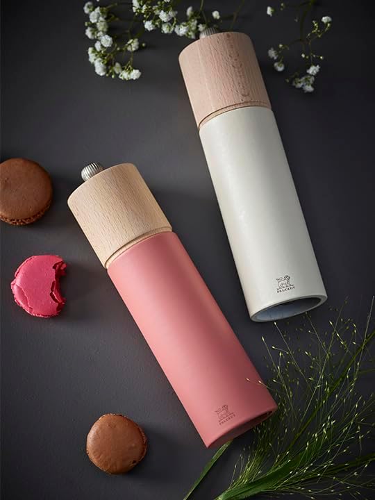 PEUGEOT - Boreal 21 cm/ 8" Pepper Mill - Classic Grind System - Made with PEFC Certified Beech Wood - Made in France - Hazelnut