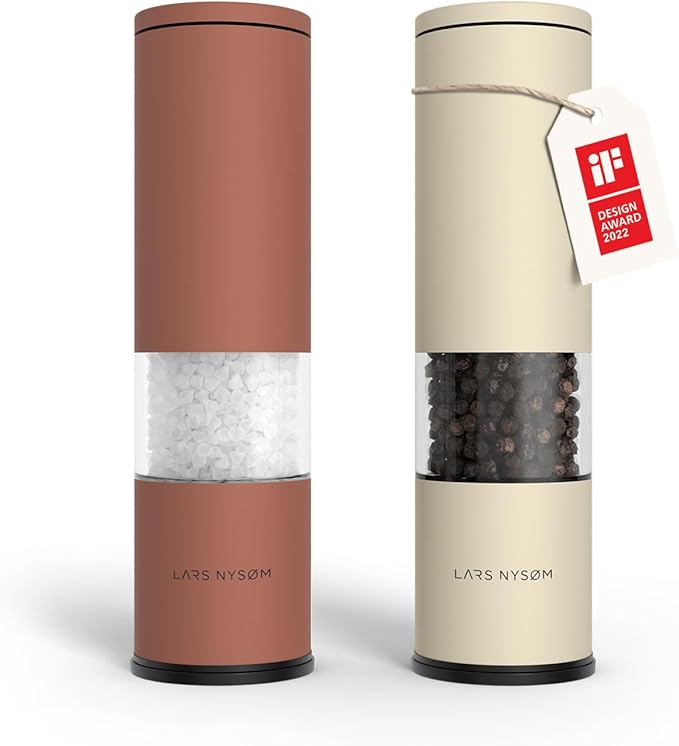 LARS NYS횠M Salt and Pepper Grinder Set Manual, Stainless Steel Salt and Pepper Mills with Adjustable Ceramic Grinder I Design Spice Shakers (Red/Beige)