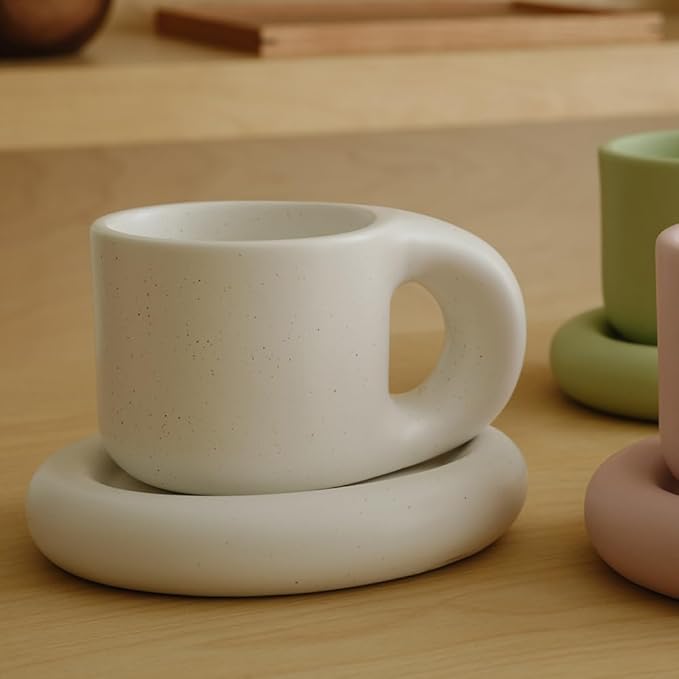 WENSHUO Chubby Funny Coffee Mug, Novelty Cute Cup and Saucer, Matte Cr챔me, 9 oz (Nacre White)