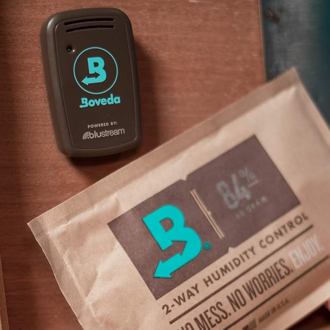 Boveda For Seasoning Two-Way Humidity Control Packs ??84% RH to Season a Wood Humidifier Box (Small- to Medium-Size, Up to 100-Count) ??Size 60 ??4 Pack in a Resealable Bag