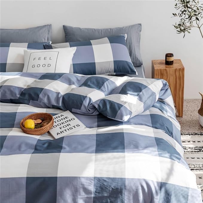 Plaid Comforter Set Blue White Checkered Bedding Comforter King Size Fluffy Soft Geometric Plaid Grid Comforter Set for All Seasons Farmhouse Bedding Set Checkered Pattern Comforter with 2 Pillowcases