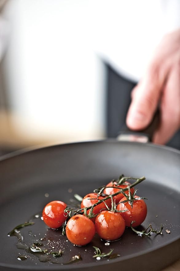Scanpan Classic Induction 10 Piece Cookware Set ??Compatible with All Cooktops, Induction Ready, Metal Utensil Safe, Oven Safe to 500째F, Dishwasher Safe
