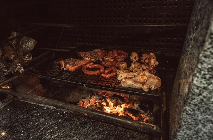 Hawaiian Kiawe Firewood Logs ??from Ohikilolo Ranch - Great for Grills, Smokers, Pizza ovens, stoves, firepits, and fireplaces ??Kiawe Firewood Box - Solar Kiln Dried and USDA Inspected