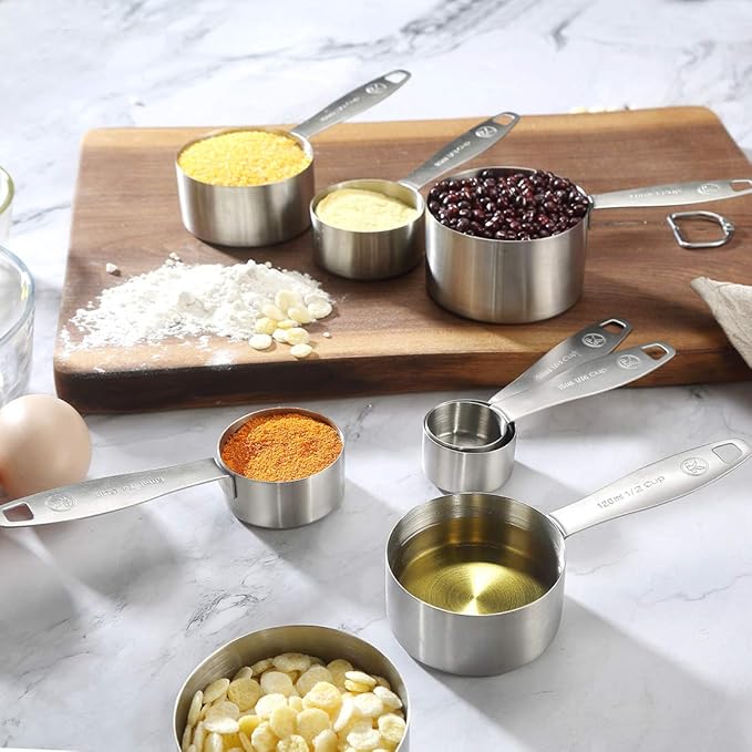 Stainless Steel Measuring Cups, 8 Piece Heavy Duty Measuring Cups Set in 18/8 Steel with Ergonomic Handle