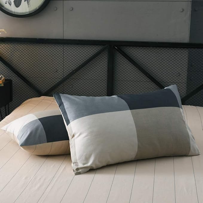 King Comforter Set Modern Style Checkered Pattern Comforter Boho Plaid Comforter Set 1 Geometric Comforter with 2 Pillow Shams Fluffy Bedding Set for All Seasons King Size Comforter Set for Men Women