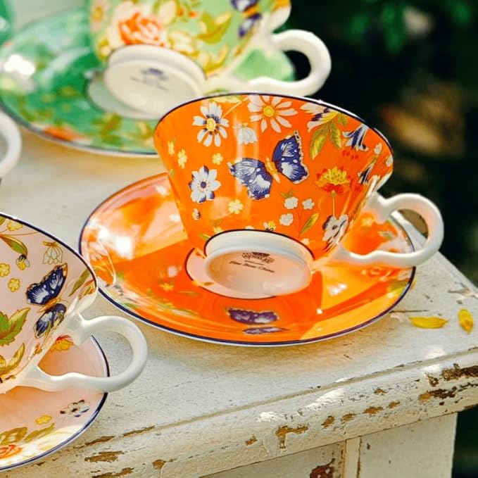 Aynsley Cottage Garden Windsor Fine Bone China Teacup & Saucer - 7.5oz (220ml), Elegant Windsor Shape, Christmas Gift for Tea Lovers, British Craftsmanship-Orange