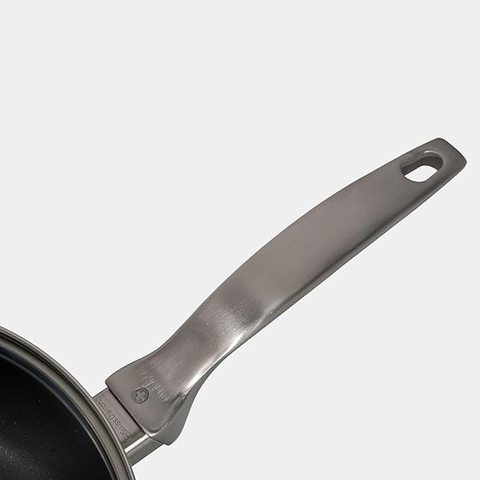 Swiss Diamond Nonstick Hybrid Ceramic and Diamond-Infused Deep Saute Pan With Glass Lid, PFAS- and PFOA-free, Dishwasher & Oven Safe Up To 500 째F (3.2 Quart)