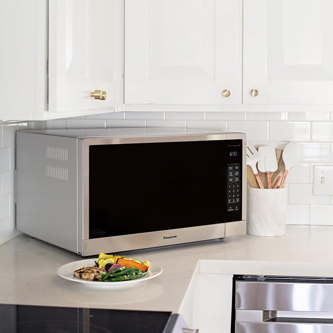 Panasonic Microwave Oven, Stainless Steel Countertop/Built-In Cyclonic Wave with Inverter Technology and Genius Sensor, 2.2 Cu. Ft, 1250W, NN-SN97JS (Silver)
