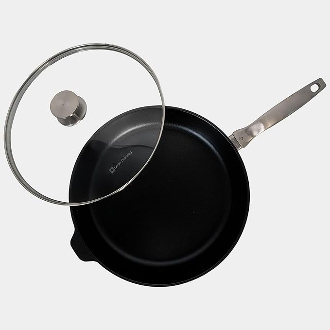 Swiss Diamond Nonstick Hybrid Ceramic and Diamond-Infused Deep Saute Pan With Glass Lid, PFAS- and PFOA-free, Dishwasher & Oven Safe Up To 500 째F (5.8 Quart)
