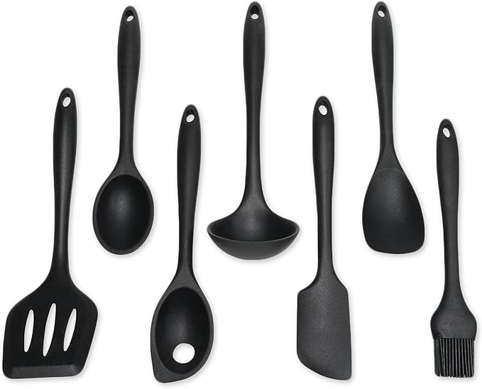 Chef Craft - Premium Silicone Kitchen Tools and Utensils Set, Non-Scratch, Withstands Temperatures up to 450째F, BPA-Free, 7 Piece Cooking Utensils Set, Black