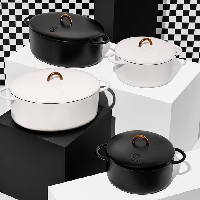Great Jones Dutch Baby Dutch Oven with Lid (Pepper, 3.5-Quart) | Enameled Cast Iron, Round Shape | Safe for Stovetops & Ovens up to 500째F | Space-Saving & Dishwasher-Friendly | Small-Batch Cooking