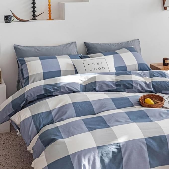 Plaid Comforter Set Blue White Checkered Bedding Comforter King Size Fluffy Soft Geometric Plaid Grid Comforter Set for All Seasons Farmhouse Bedding Set Checkered Pattern Comforter with 2 Pillowcases