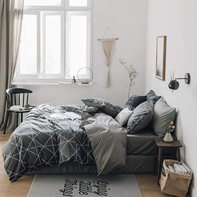 Grey Plaid Comforter Set King Geometric Plaid Bedding Comforter Set 3 Pieces Plaid Grid Comforter with 2 Pillowcases Fluffy Soft Checkered Pattern Comforter Set for All Season King Size Bed Set