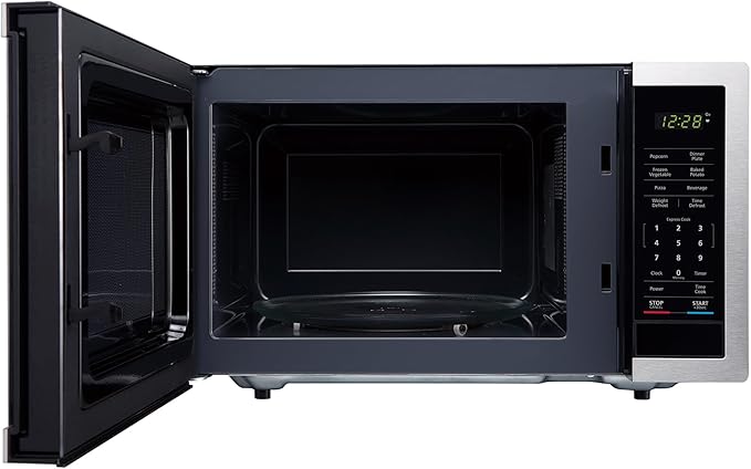 0.9 cu. ft. Countertop Microwave 900-Watt Digital Touch