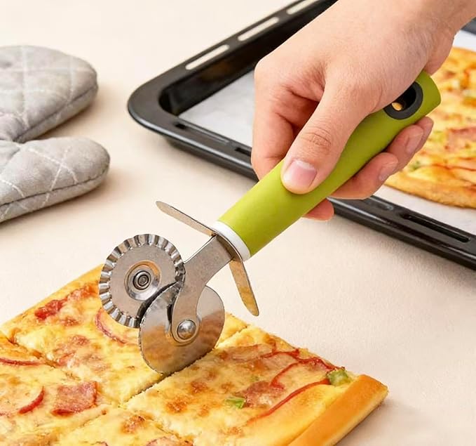 2Piece set Pizza cutter, pastry cutter, pizza slicer for home use