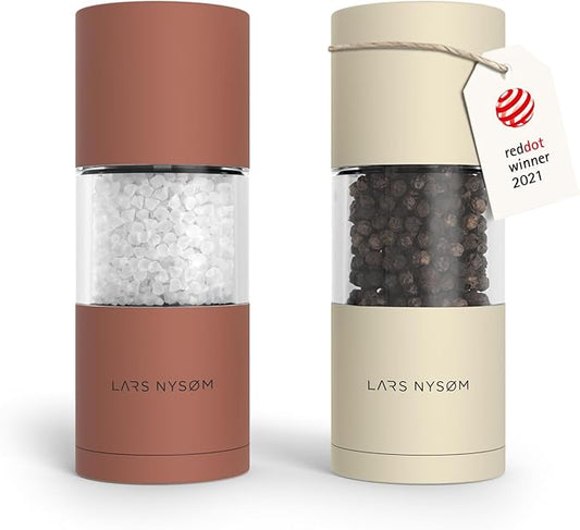 LARS NYS횠M Salt and Pepper Grinder Set, Manual Salt and Pepper Mills with Adjustable Ceramic Grinder, Design Spice Shaker Set (Red/Beige)