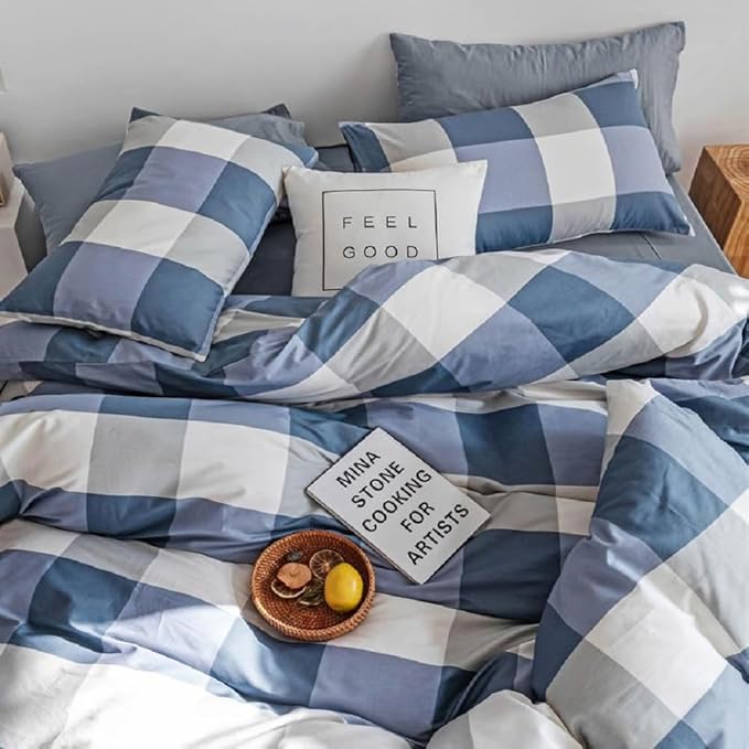 Plaid Comforter Set Blue White Checkered Bedding Comforter King Size Fluffy Soft Geometric Plaid Grid Comforter Set for All Seasons Farmhouse Bedding Set Checkered Pattern Comforter with 2 Pillowcases