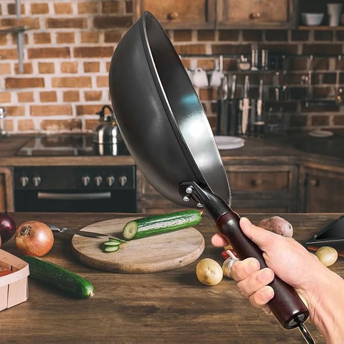12.6" Cast Iron Flat-bottom Wok, Traditional Chinese Cooking Pan, Saute Stir-Fry Cookware with Wooden Handle, Physical Non Stick, Use on Induction, Electric, Gas, Open Fire,BBQ,Grill &Camping