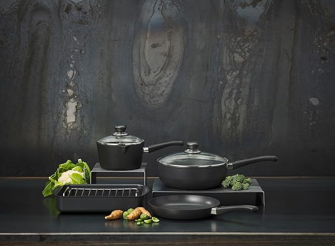 Scanpan Classic 10 Piece Cookware Set ??Compatible with Gas and Electric Stovetops, Metal Utensil Safe, Oven Safe to 500째F, Dishwasher Safe, Black