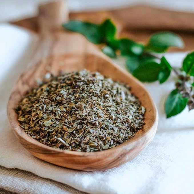 HQOExpress Organic Basil Medium Cut ??Non GMO, Kosher, USDA Certified Organic Basil Leaves, Dried and Ground ??Peppery and Aromatic Seasoning for Soups, Sauces, Dressings and Salads, 6 oz. Chef Jar