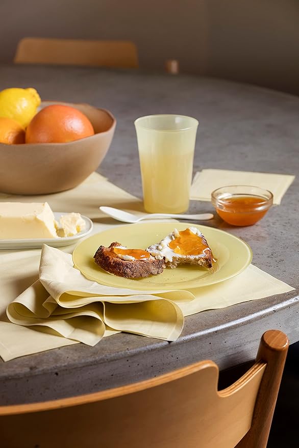 MY DRAP Placemats 48 x 32 cm / 19" x 12.5" - (12 Per Roll, Cotton Pastel Yellow)