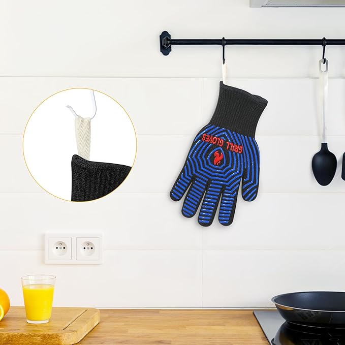 QUWIN BBQ Gloves, Oven Gloves 1472??Extreme Heat Resistant, Grilling Gloves Silicone Non-Slip Oven Mitts, Kitchen Gloves for BBQ, Grilling, Cooking, Baking-1 Pair (One Size Fits Most, Black/Blue)