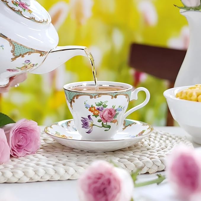 Aynsley Wilton Stratford Fine Bone China Teacup & Saucer - 6.8oz (200ml), Artistic Glazing, Christmas Gift for Tea Lovers, British Heritage