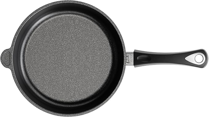 AMT Gastroguss The World쨈S [.] Casserole Frying pan for Induction, Diameter 26 cm, Height 7 cm, die-cast Aluminium, Lotan짰 Non-Stick Coating for Fat-Free-Frying, AMZN-I-726-US
